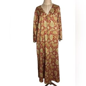 Natori Georgette Zip Front Caftan Kimono Red Gold Paisley Comfort — Large
